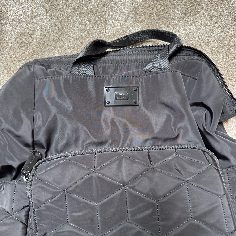 Steve madden backpack - Picture 3 of 4
